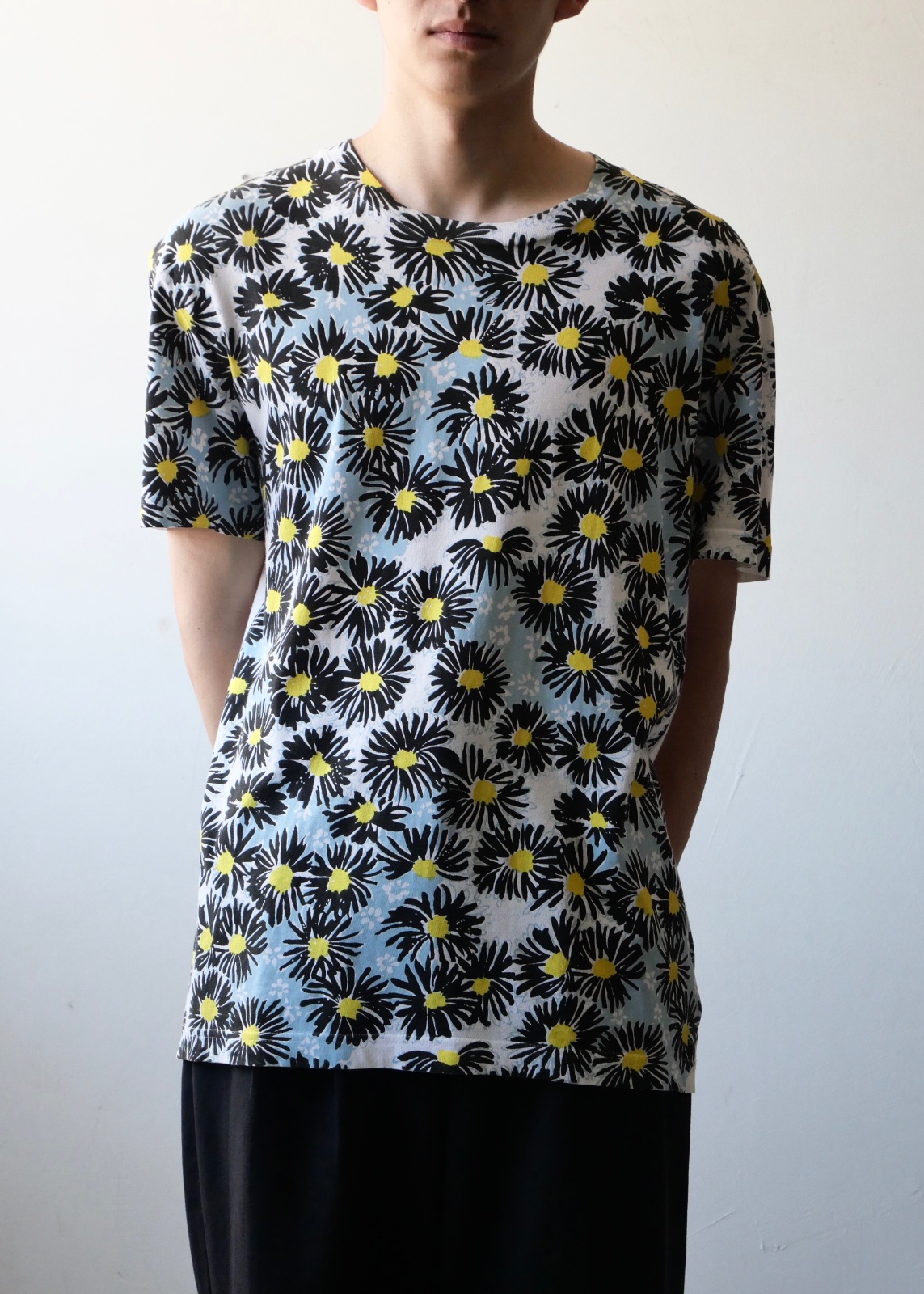 SS2012 PRADA flower print tee