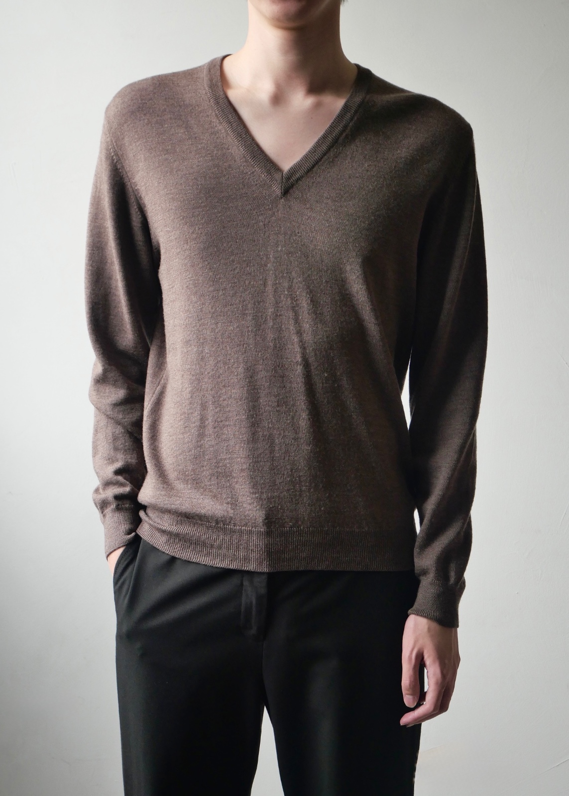 2000s GUCCI v neck wool knit